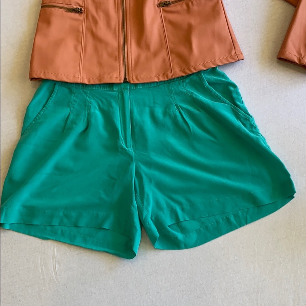 Dora Landa shorts